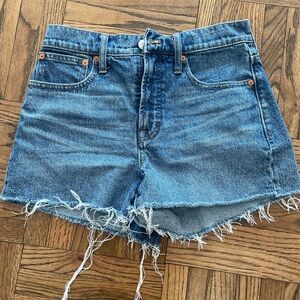 Madewell The Perfect Jean Shorts, size 26
